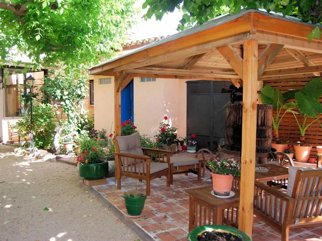 Hostal Fabrellas Caldes de Malavella Guest house