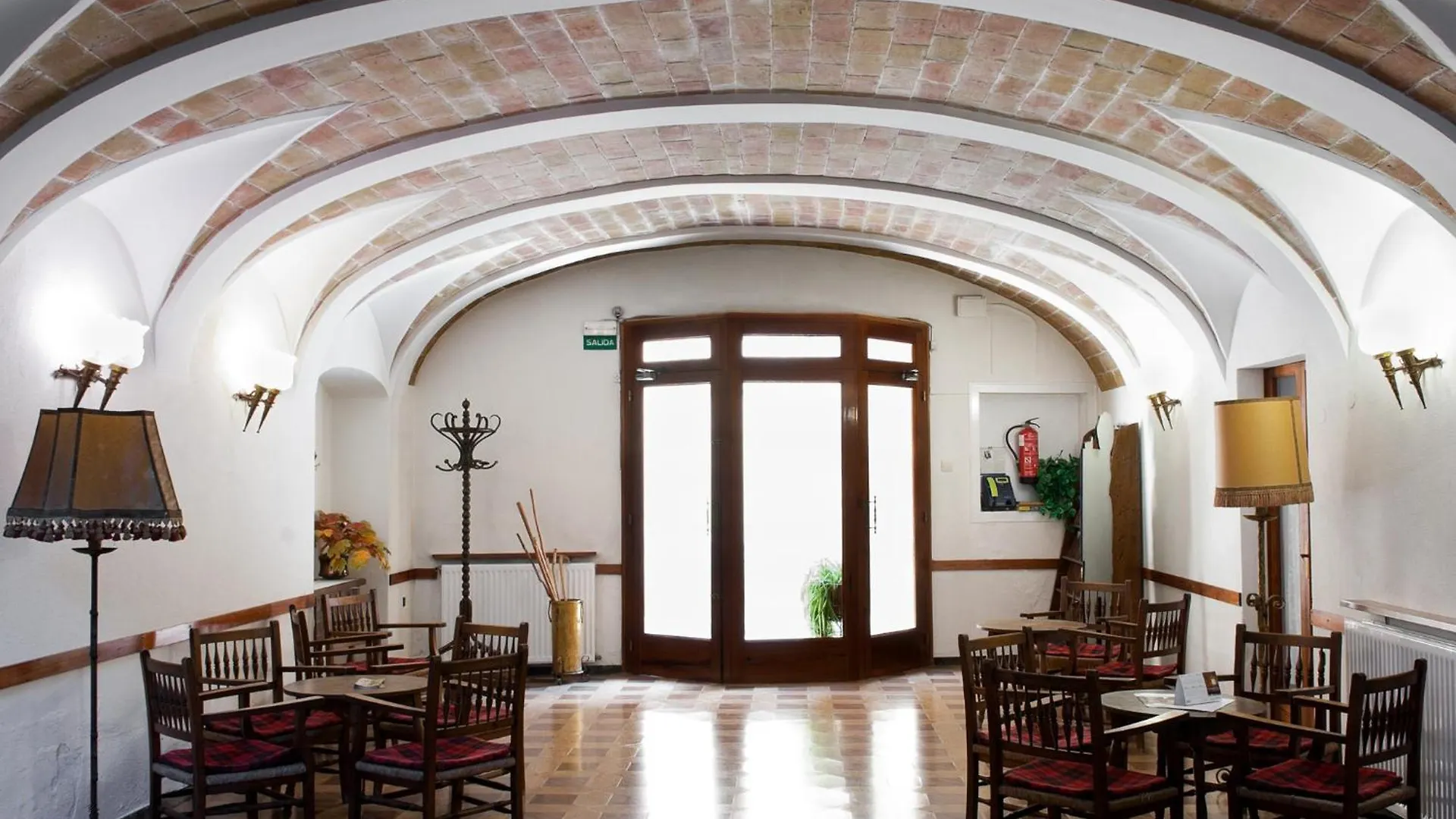 Hostal Fabrellas Caldes de Malavella Guest house