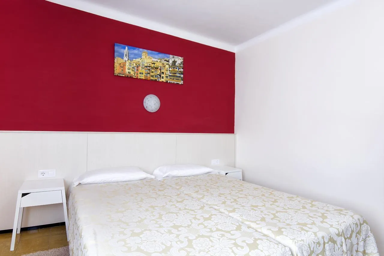 Hostal Fabrellas Caldes de Malavella Guest house